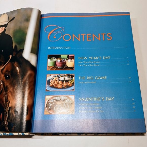 PIONEER WOMAN Cooks - A YEAR OF HOLIDAYS 140 Step by Step Recipes By Ree Drumond - Picture 7 of 12